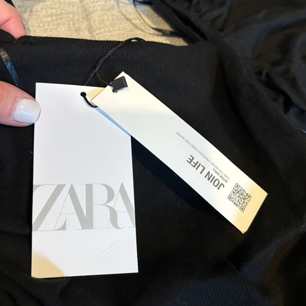 Women's Black Zara Puff Short Sleeve Top - Size Small NWT - Picture 9 of 11